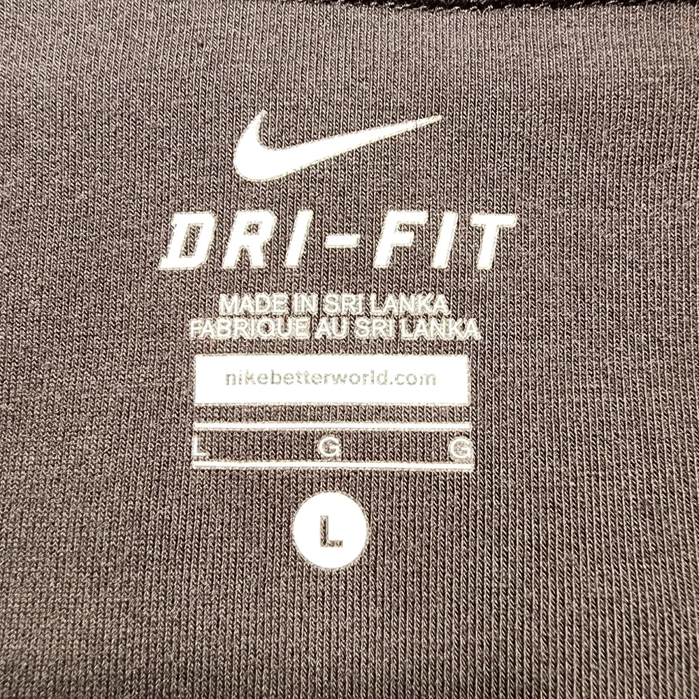 Nike DriFit Black Leggings Cropped Size L